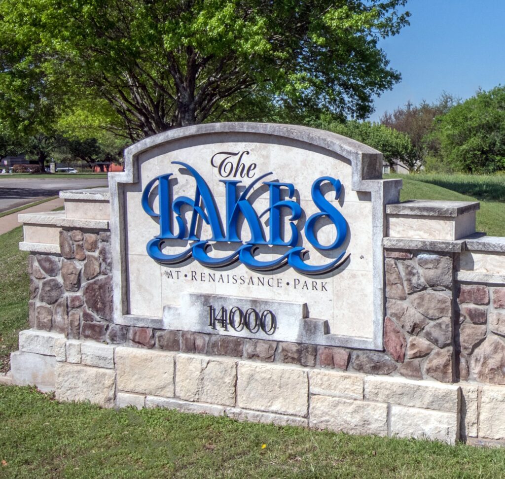 apartment investing at The Lakes at Renaissance Park. View of the monument sign.